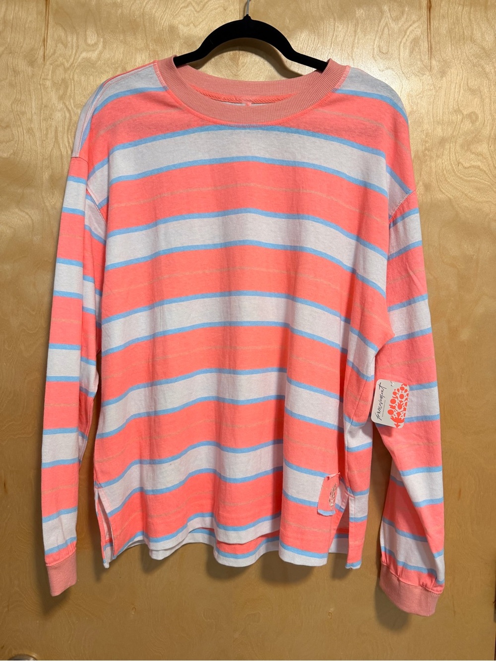 Free People FP Movement Printed Hustle Layer T-Shirt, size small 🤗 NWT